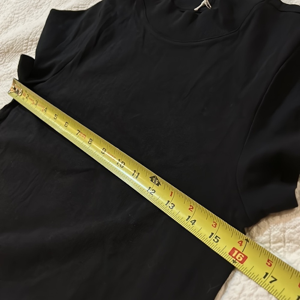 Everlane swing s/s mock neck dress. NWT. Small - Picture 6 of 9
